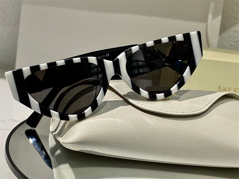 

Sunglasses For Women Summer style Anti-Ultraviolet 4063 Retro Plate Plank full frame fashion Eyeglasses Random Box