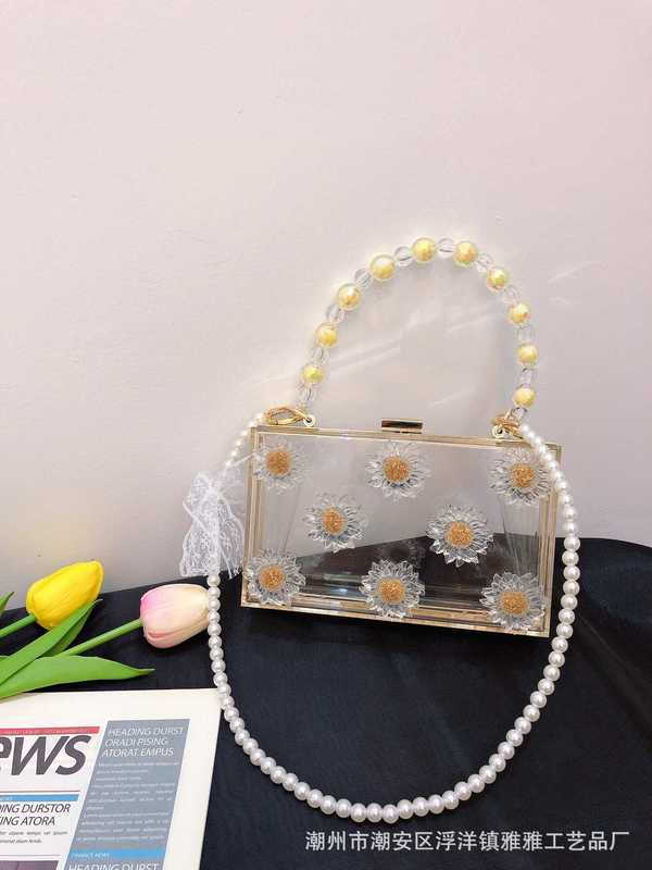 

Fashion Acrylic Transparent Rectangular Dinner Bag Hand Chain Evening Bag, Transparent color with hand strap and