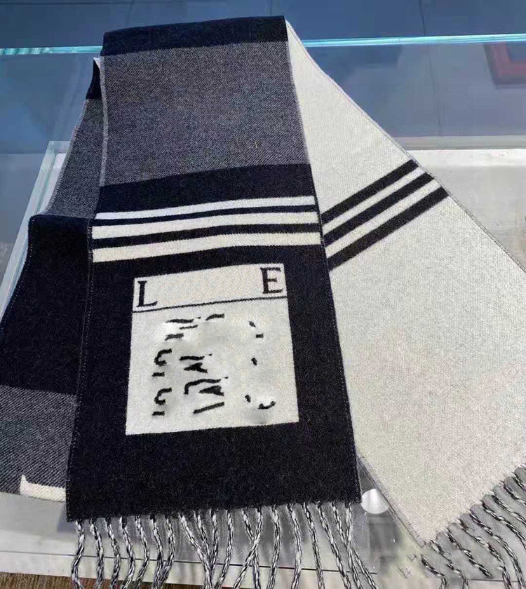 

Brand men's and women's cashmere scarf winter warm designer scarf wool rabbit cashmere women's luxury headscarf cashmere 20 * 230cm