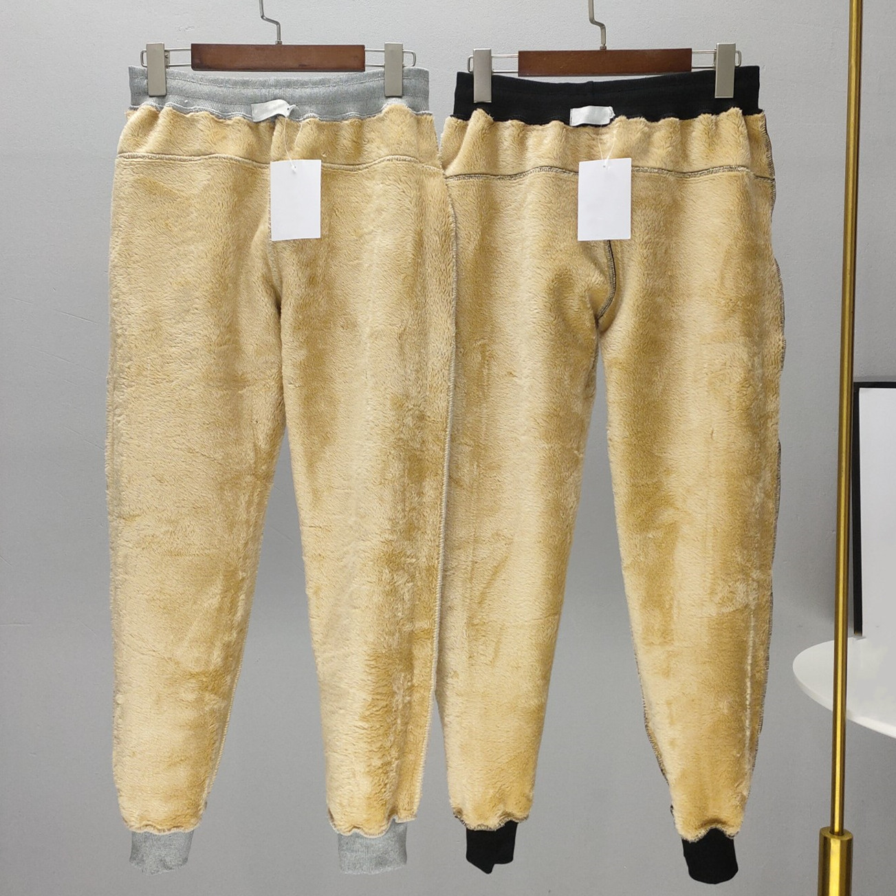 

Winter pants Thick cotton pant Lamb wool plus velvet thickening underwear Outer layer of high grade blended sweater cloth inner with thermal, Black
