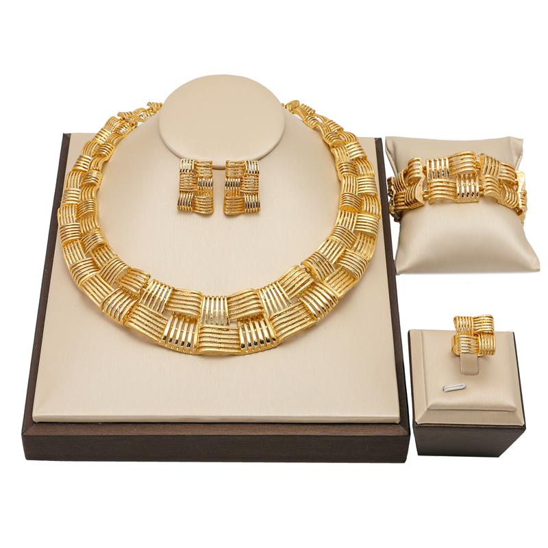 

Earrings & Necklace 2021 Nigerian Wedding Woman Accessories Jewelry Set Fashion African Beads Dubai Gold Bridal Wholesale, Silver