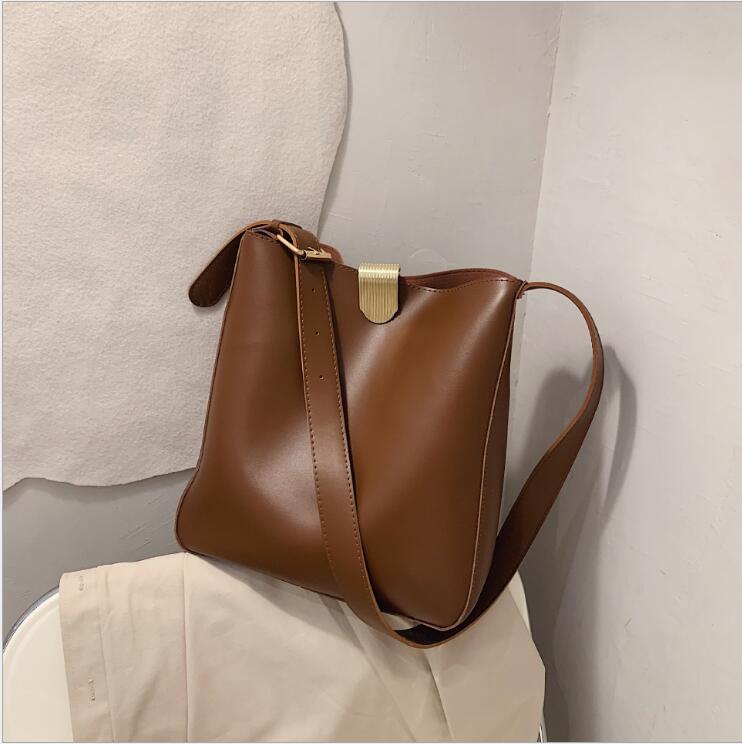 

IG order link please read Detailed description to know more bag 320, Black