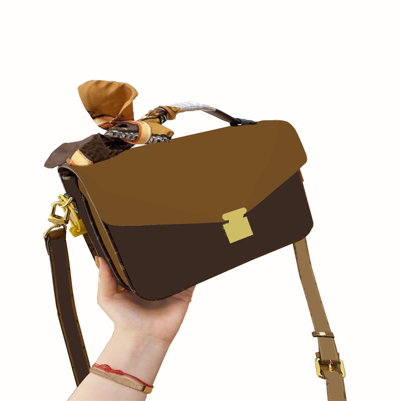 

Cross Body bag Microfiber lining zip outer pocket cowhide trim high quality vintage printing shoulder bags mobile phone purse size 25*17cm POCHETTE MÉTIS Handbags, Make up the freight