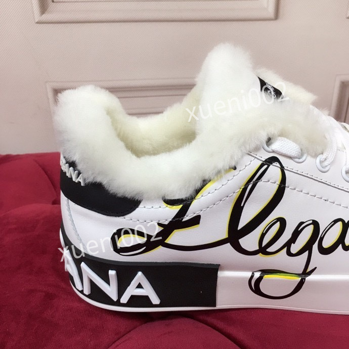 

2022 Top Quality Designer Sneaker Shoes boots ,Mens women Casual Flats Couple Mesh Breathable Sports Wholesale Outdoor Trainers size 34-45 hc200905, 07