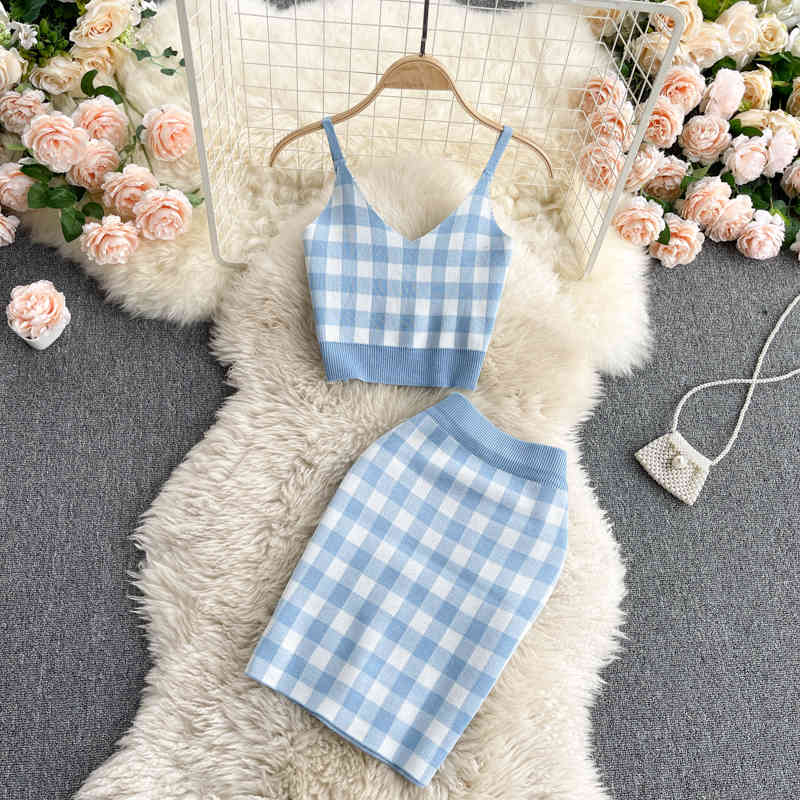 

Korean Sweet Knit Plaid Crop Top Skirts Suits Sexy Camisole + Bodycon Mini 2 piece Sets Women Girls Short Outfits 210525, Only vest 4