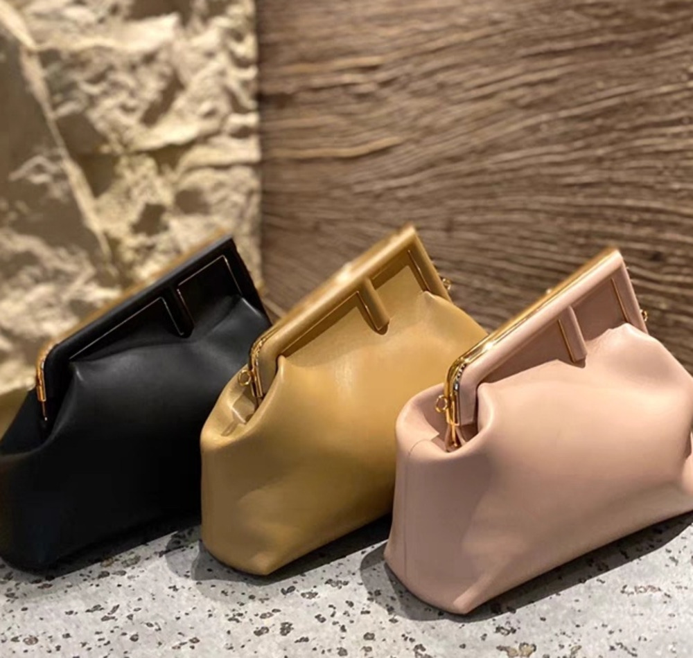 

Handbags Women Luxurys Fend Designer 2021 First Series Metal Wrapped Dinner Handbag Single Shoulder Messenger Bag Rsl9