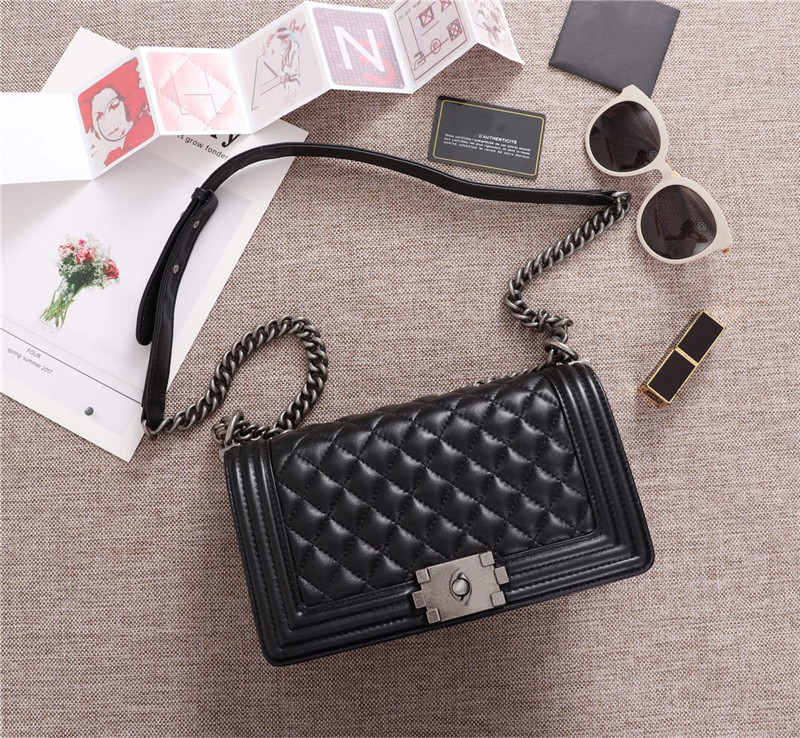 

Worldwide Size 25cm Classic Luxury Leather Caviar Chain Bag Messenger Bag Shoulder Bag Ladies Premium Handbag
