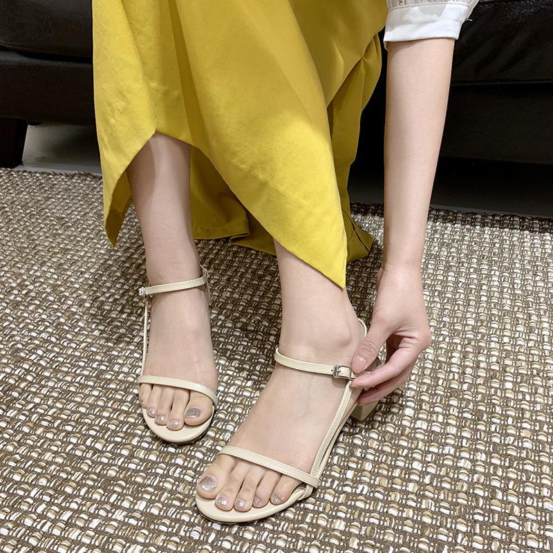 

Summer Style With Heel Buckle Size Code 33-43 Open Toe Wild Sandals Women, Black