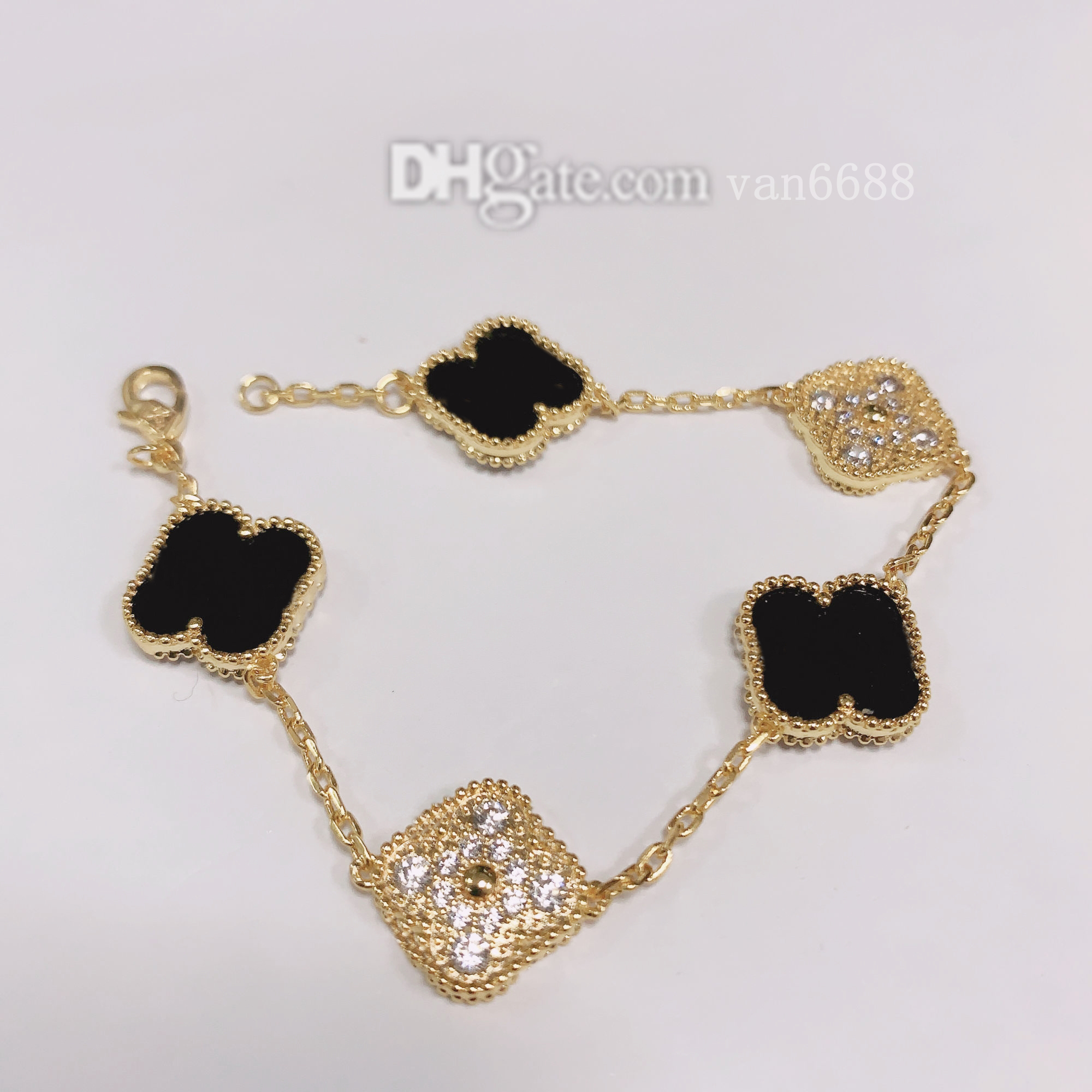 

Designer Charm Bracelet love pendant cleef Screw bracelets clover Party Wedding Couple van Gift Ladies Fashion Jewelry [With box] a2lk