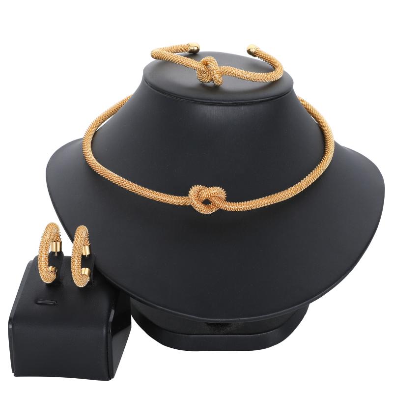 

Earrings & Necklace 2021 High Quality Dubai Gold Earring And Set Africa Bride Jewelry For Women Party Gift, Silver