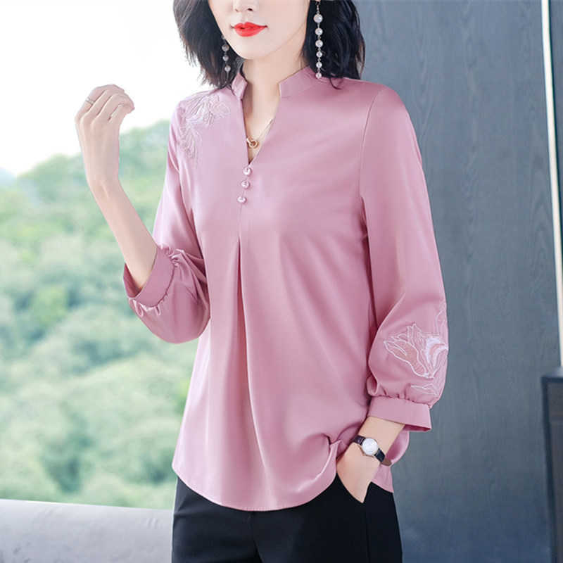 

Korean Women Silk Shirt Satin Blouses Embroidery Print Blouse s Woman V-neck s Tops Plus Size Floral 210604, Red