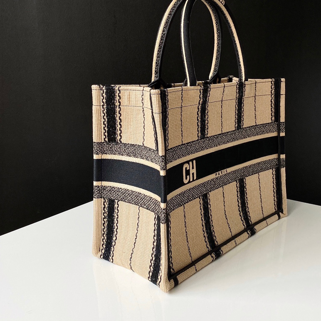 

2021 this year's heavyweight Thousand Bird Shopping bag 1:1, Classic Women's handbag Fashion Business and Leisure style