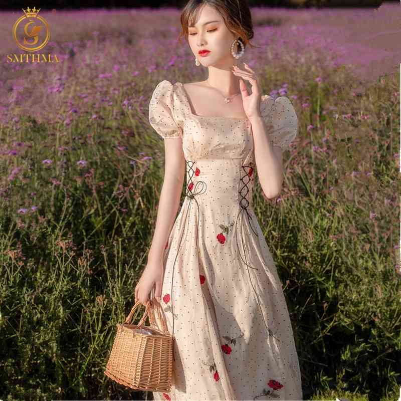 

Fashion Vintage Runway Style Embroidered Flocking Summer Dress Women' Short-Sleeved Slim Waist Lace Up Long 210520, Photo color