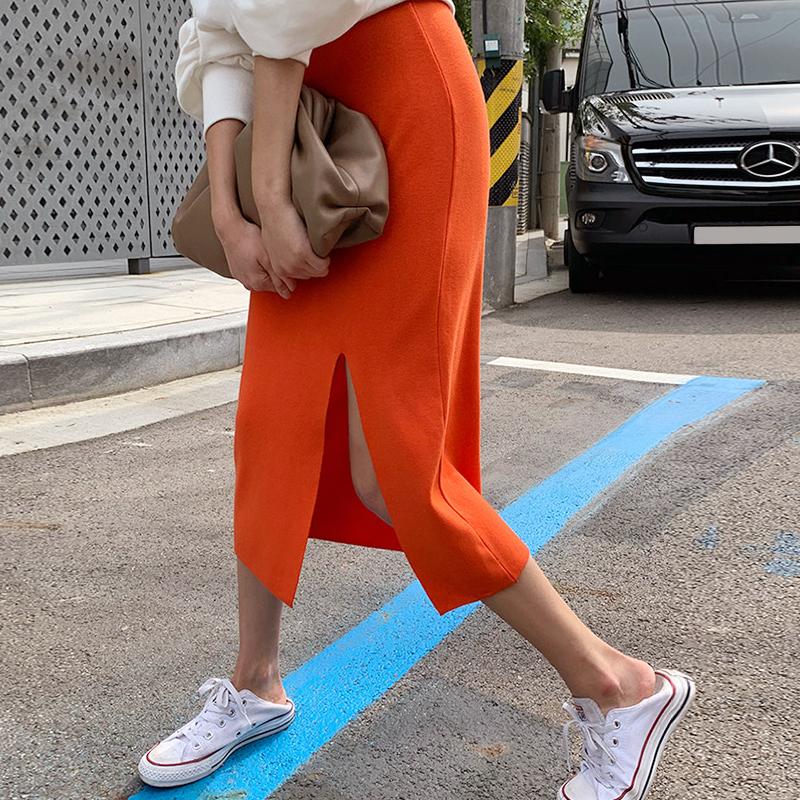 

Orange Knitted Skirts Women Elastic Waist Split Pencil Skirt Korean Casual Bodycorn Long Midi Skirt Sweet Vintage Elegant X049, Black