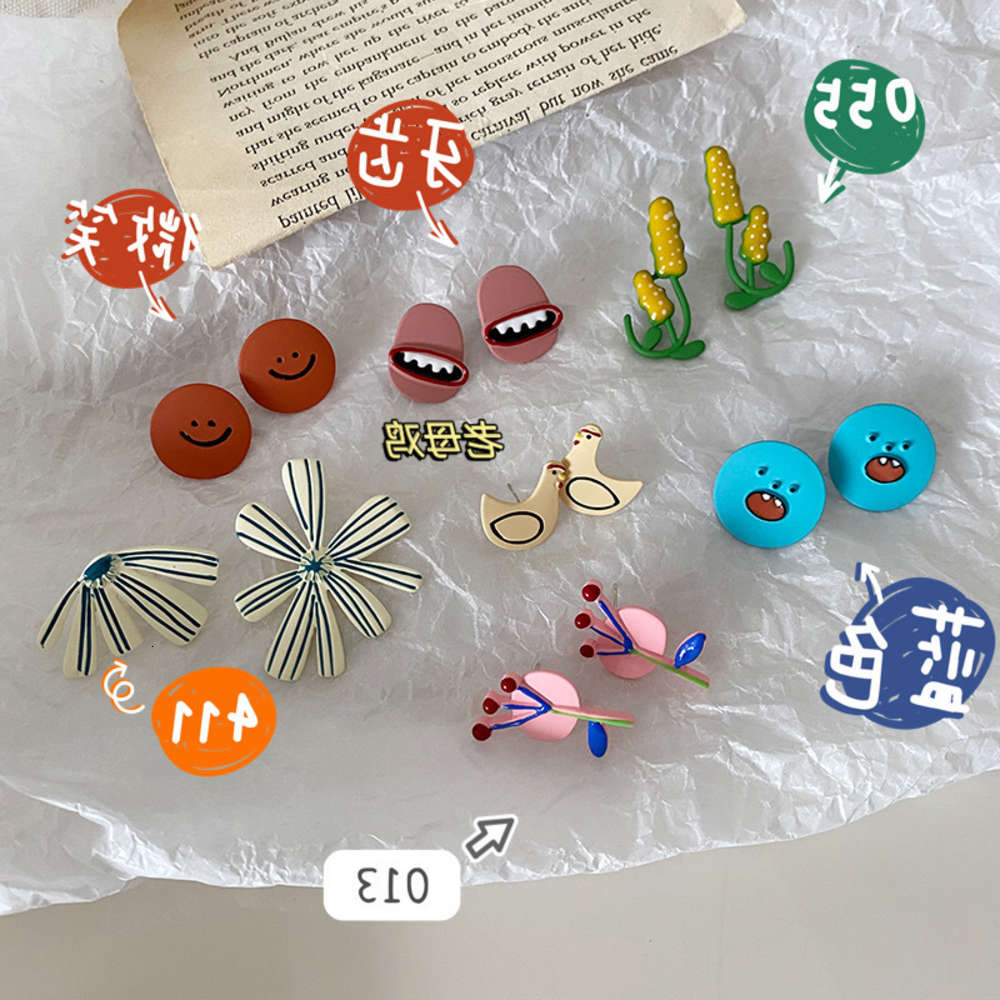

earrings S925 silver needle design Earrings Korean ins funny expression drop oil paint flower earclip, Golden