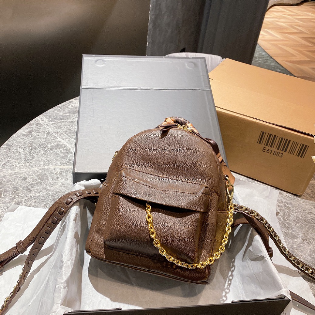 

2021 new fashion leisure backpack multi-purpose style simple pattern temperament classic style backpack high-end quality size 20 "22" 11, Brown