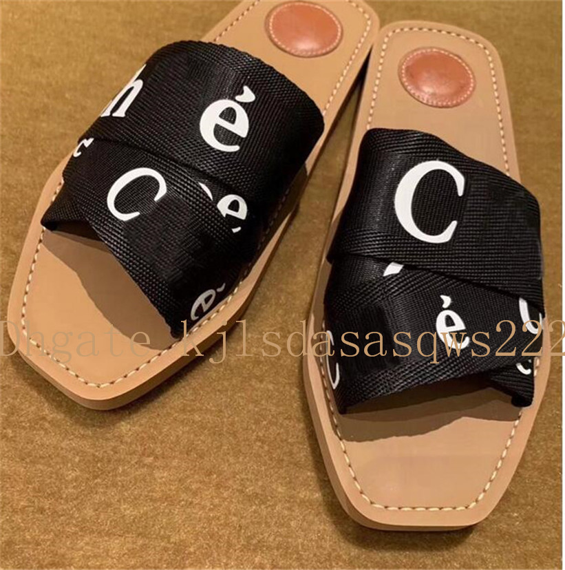 

2020 Newest Branded Women Woody Mules Fflat Slipper Deisgner Lady Lettering Fabric Outdoor Leather Sole Slide Sandal size 35-42 01, Gold