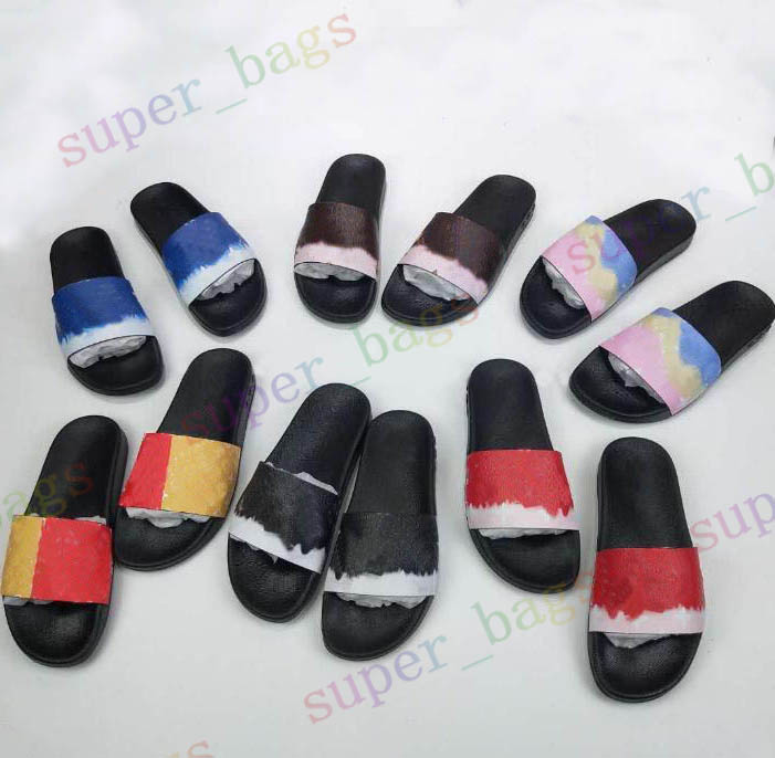

Slipper Men Shoes Luxurys Sandals Women Fashion Designers Flat Slides Flip Flops Summer Beach Sexy Embroidered Leather Slippers with Box