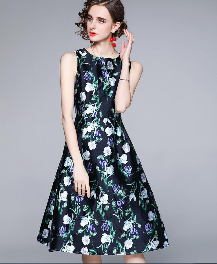 

2021 women's flower print Hepburn vest dress European goods Summer round neck sleeveless French swing skirts, Black
