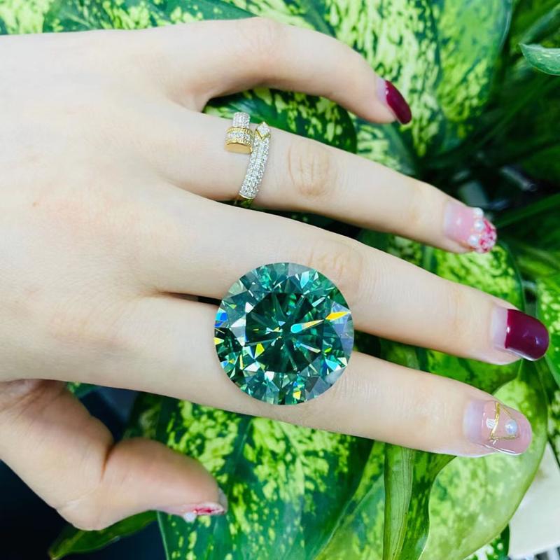 

Other Big Size 5.0-16.5mm Carat Stone Blue Green Round Cut Loose Synthetic SIC Moissanites For Jewelry Making