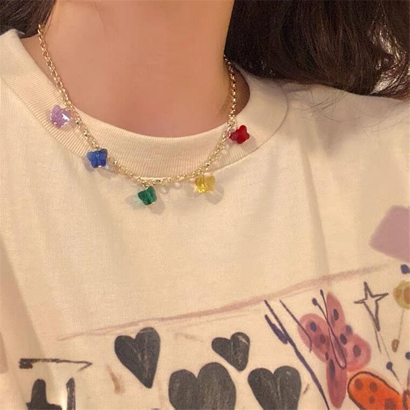 

Pendant Necklaces Kpop Retro Colorful Transparent Acrylic Butterfly Geometric Golden Chains Necklace For Women Girls Aesthetic Jewelry