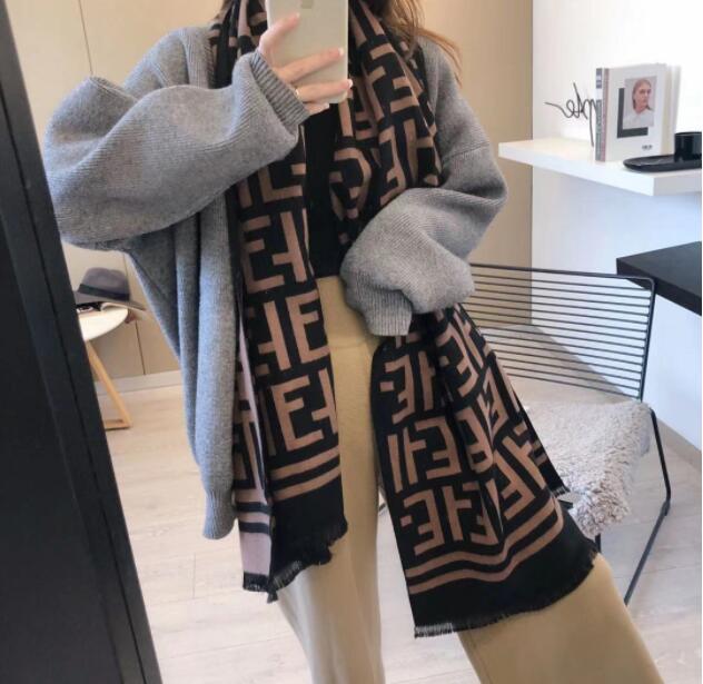 

2022 Classic fashion scarf new autumn and winter warmth imitation cashmere scraf ladies mid-length shawl k9 180*70CM