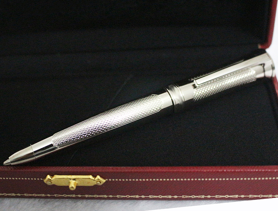 

2021 classic luxury metal signature pen silver with Cat eye drill 5A quality ballpoint pens comfortable writing stationery @ giftpen, As picture show