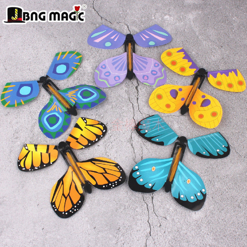 

A butterfly that can fly Steel frame children props Trick toys multicolor butterfly JBNG MAGIC