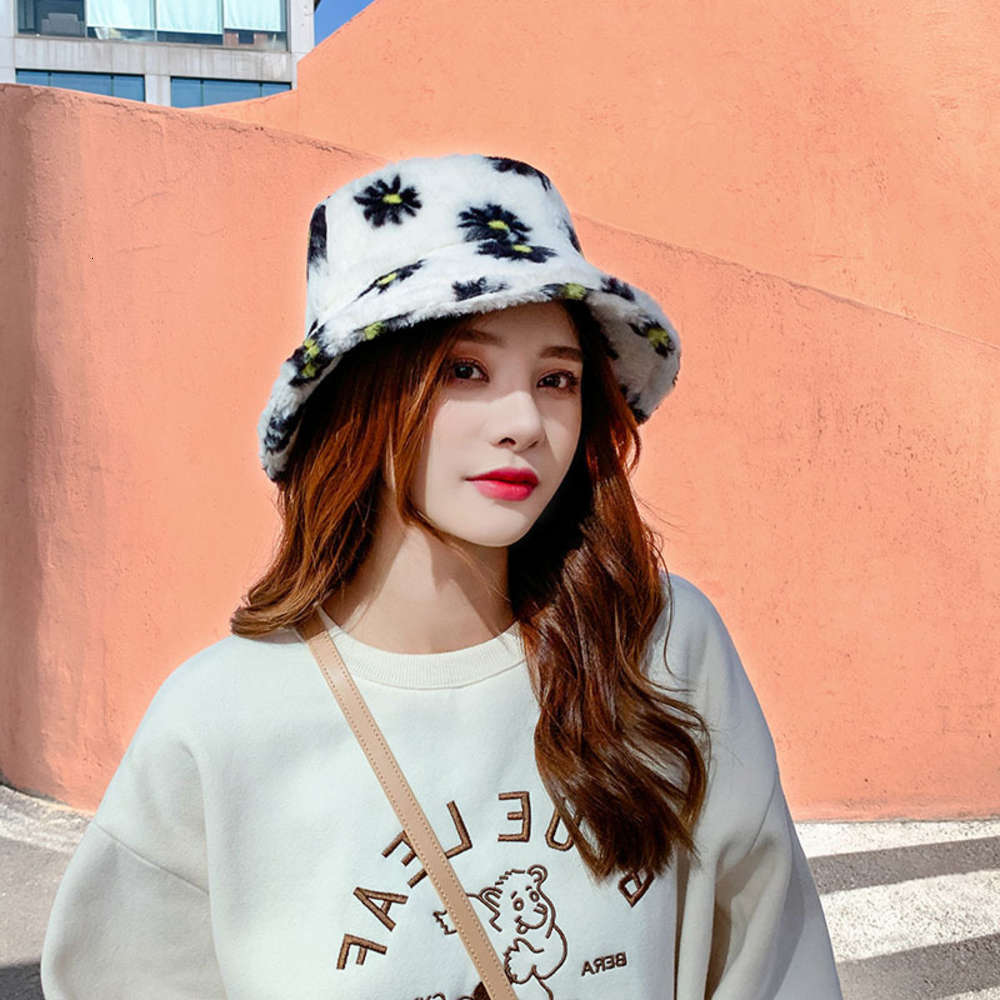 

Sun hat Korean flat top fisherman's women's fashion versatile, chrysanthemum basin hat, winter warm Plush Bucket Hat, Blue;gray