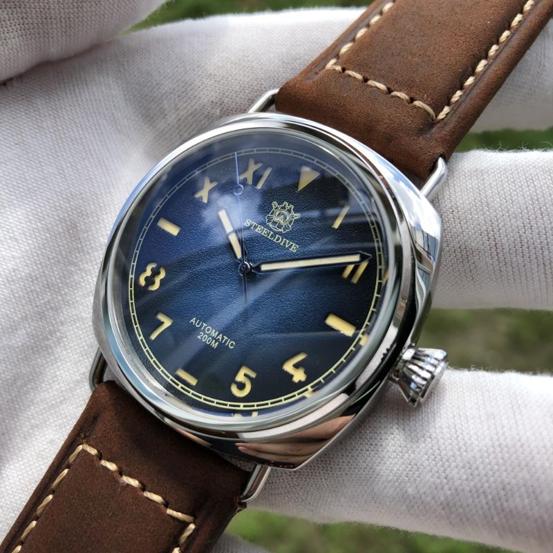 

Top Brand Steeldive SD1936 Stainless Steel Case Skeleton Numbers 200M Water Resistant Japan NH35 Automatic Dive Watch Wristwatches, 1936 h