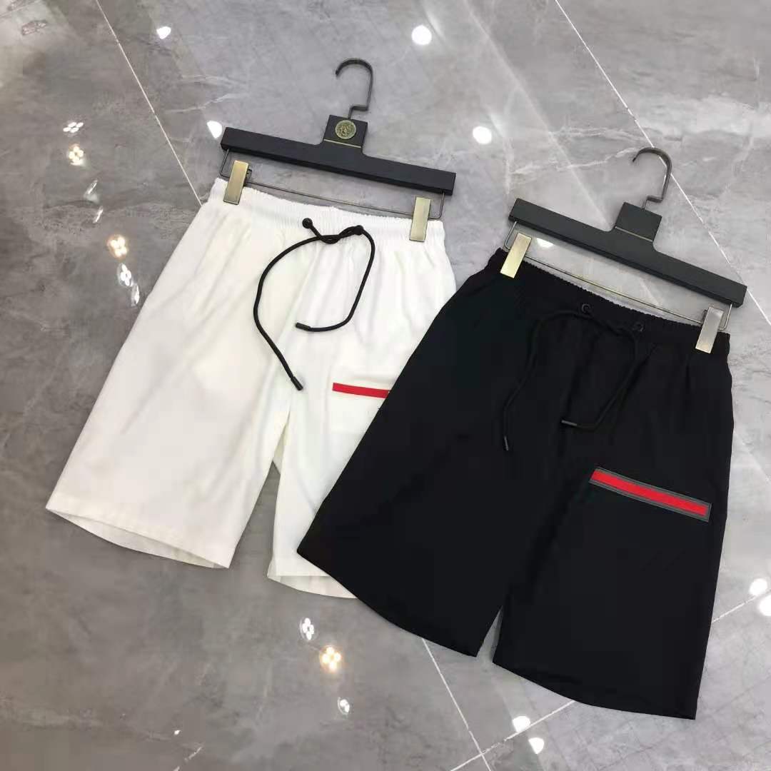 

2021 Fashion Summer USA Europe Outdoor Shorts Women Men High Street Running Middle Pants Jogging Shorts zdlp20503., Black