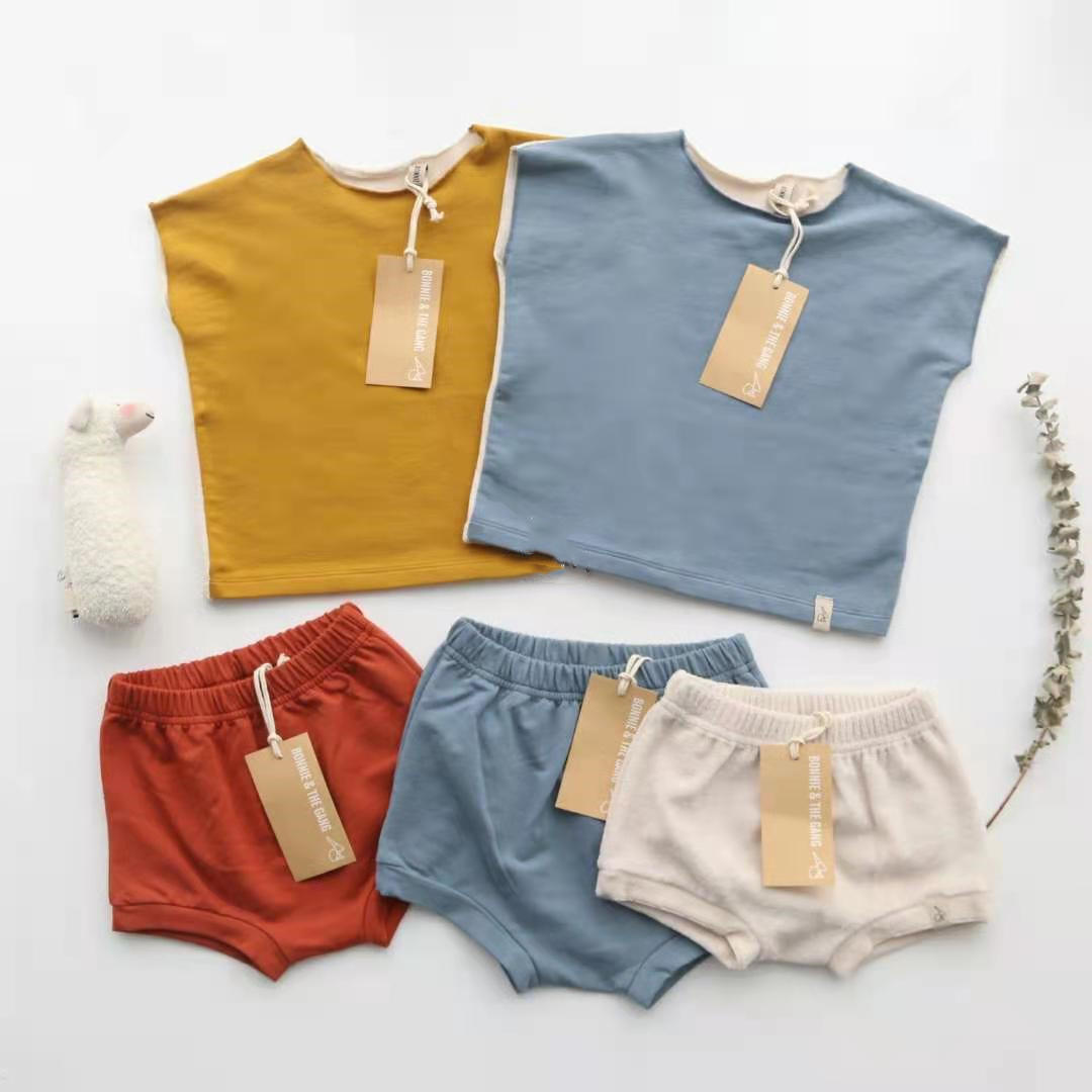 

Bonnie the gang Baby Short Sleeve T-Shirt knot bud shorts, White