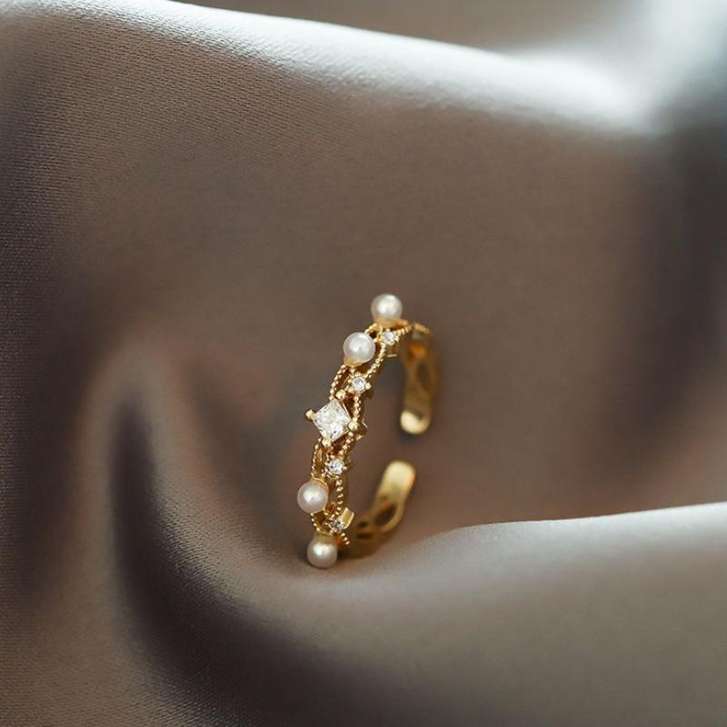 

Korean Cross Pattern Lace Ring For Women Crystal Gem Bling Zircon Femme Wedding Bridal Jewelry Pearl Accessories Rings