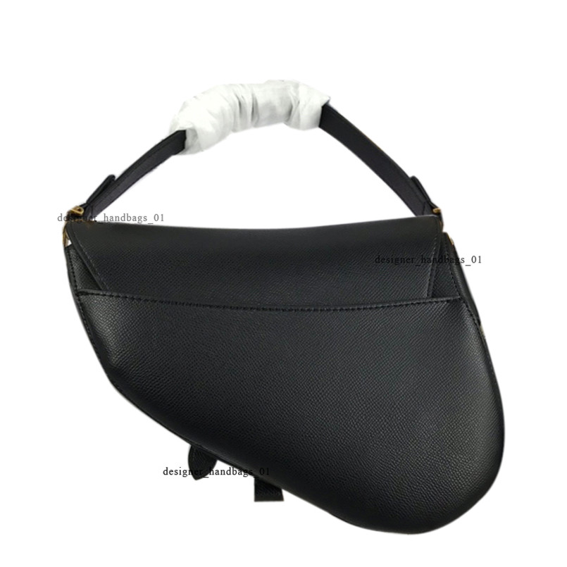 

Top quality Handbag Saddle bag Genuine Leather With shoulder strap Purse Metal pendant Shoulder bags women Crossbody bag Cowhide handbags, Plain red