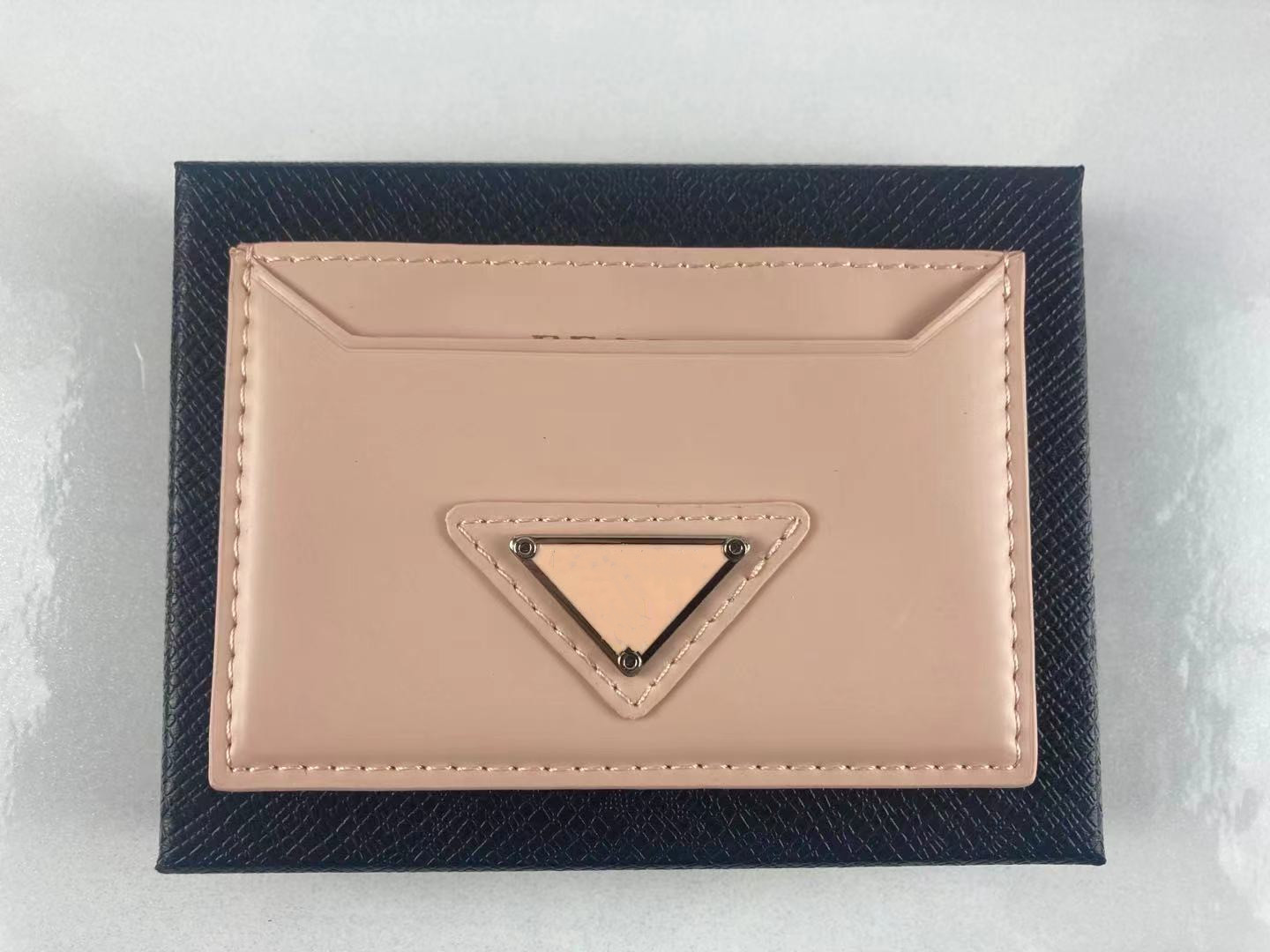 

Card Holders Designer Leather Case Ladies Cowhide Business Coin Purse Pocket Short Wallet Classic Cardholder, Red