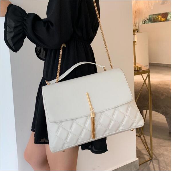 

2021 Women's Fashion Bag Single Shoulder Crossing High Quality Discount, Green