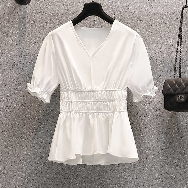 

Fashion Summer Women's Casual V Neck Tshirt Lace Hollow Stitching Short Sleeve Shirt Heart solid Top Lady Streewear 210604, Red