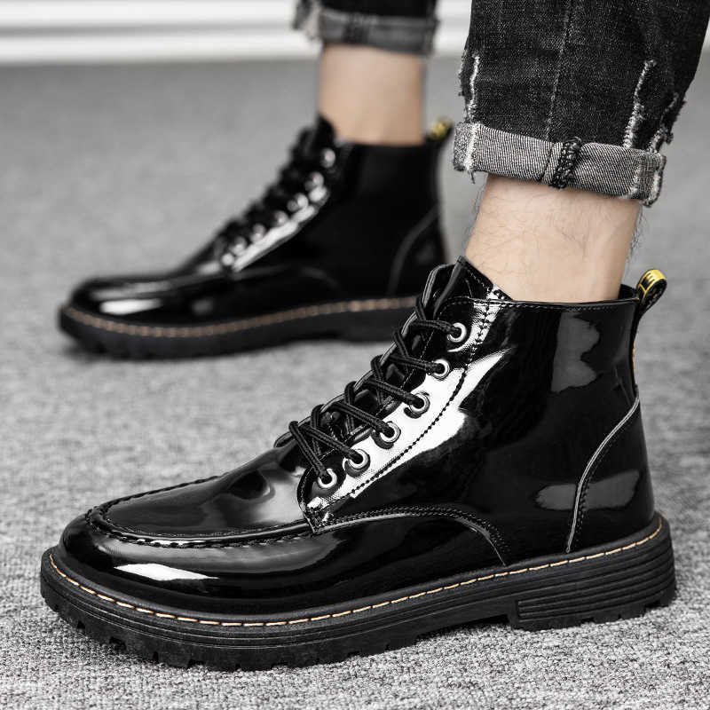 2021 Automne Hommes Sho Haut Top Cuir Casual Style Britannique Bottes de travail pour hommes Visage lumineux