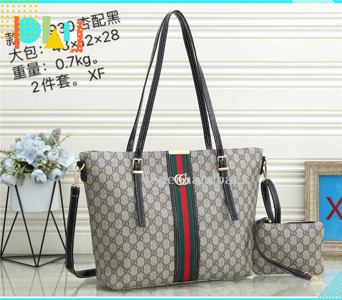 

fashion Shoulder Bags Retro Rivets PU Leather Colorful Stripes Strap Designer Handbags Messenger Bag Small Wallets Crossbody Bages gg, Red;black