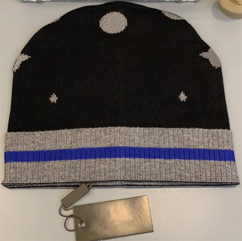 

Designer Knitted Hat Mens Womens Luxury Classic Cashmere Caps Letter Casual Winter Beanie Outdoor Bonnet Knit Hats Fashion High Quality, Box