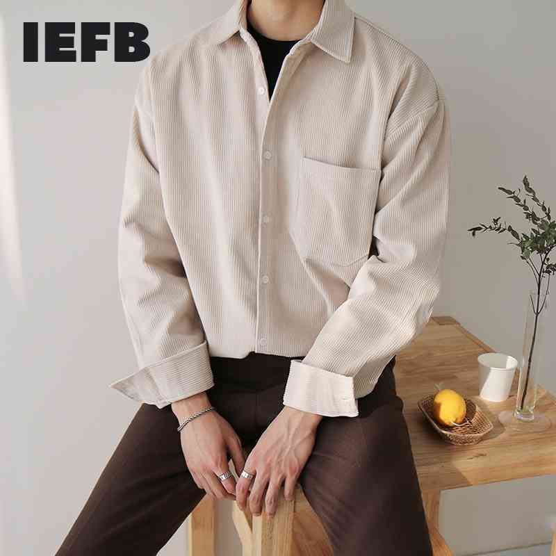 

IEFB /men's wear Spring loose corduroy shirt Korean style trend casual handsome oversize tops vintage clothes 9Y892 210524, Shallow khaki spot