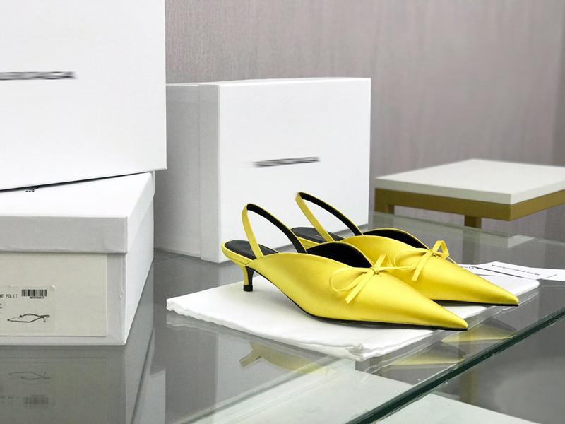 

2021 Good Quality Fashion Women Luxurys Designers Shoes Designer Sandals Womens Luxury High Heels Sandal Dress Shoess With Box Size 35-41 -H547, Yellow