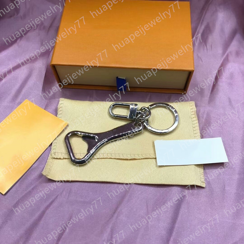 

Designers Men Stainless Steel Bottle Opener Keychain Fashion High Quality Car Keyring Keychains