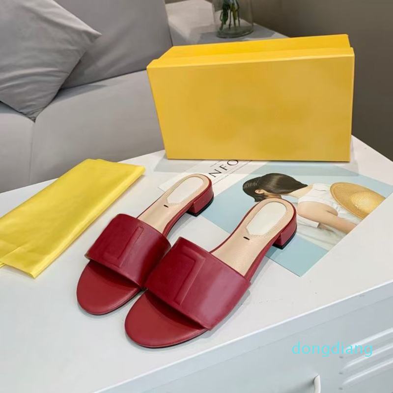 

Designer Women Sandal Summer leather slides Flats Sexy letter Sandals Ladies Beach Flip Flops Comfort Walking Shoes, Color 2