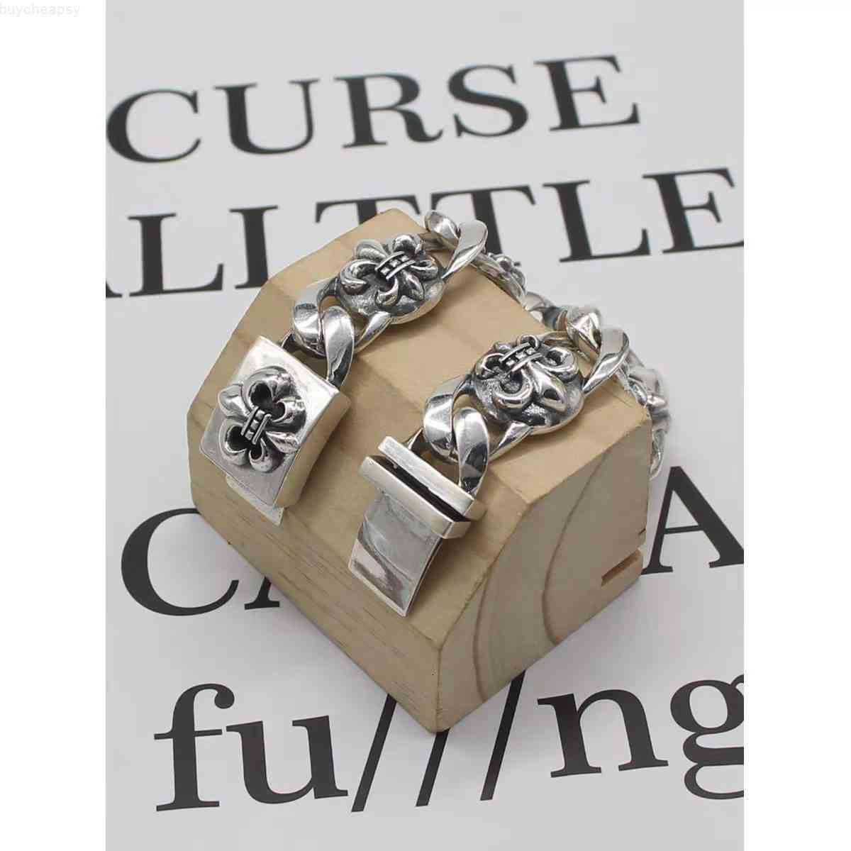 

Bracelet Fashion Designer Luxury Ch\Hearts Jewelry Anchor Tank Thick Domineering Men's Personalized Scout Flower Bolt Hand Jewelry