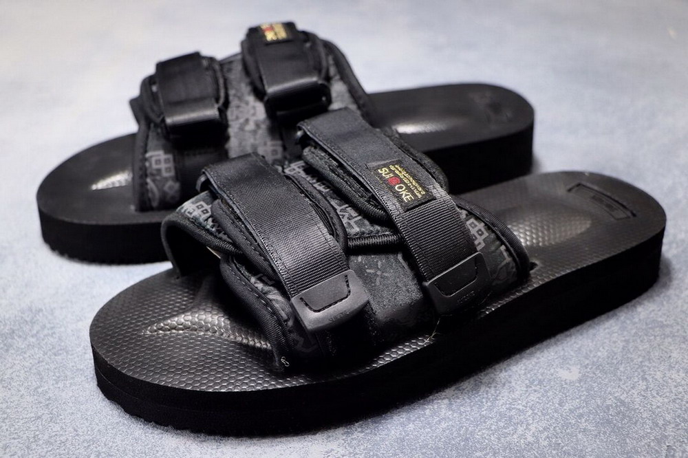 

CLOT X SUICOKE Slippers Top Quality MOTO-VS Men And Women Summer Nylon Rubber Slides Sandals Beach Outdoor Shoes, Black