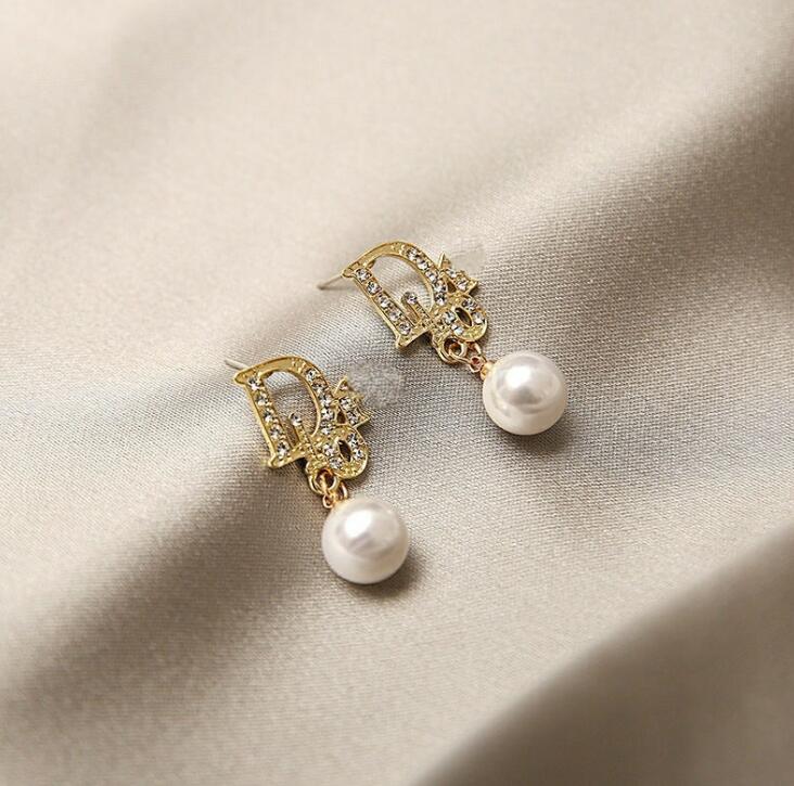

18K Gold Plated Brand Designer Letter Stud Earrings Luxury Women High Quality Inlay Crystal Rhinestone Earring Geometric Pearl Dangle Earloop Jewelry Accessories