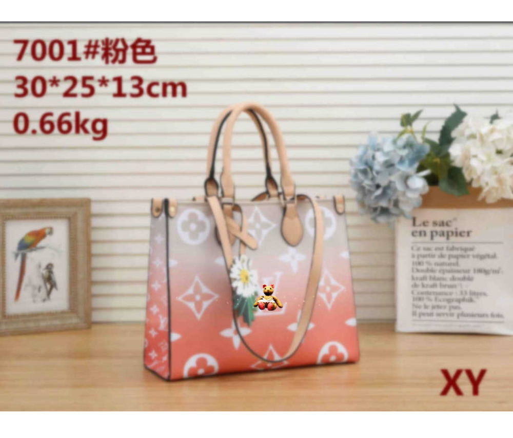 

hight LVLOUISVITTONYSLvutton bags 2021 Fashion Shoulder bag Crossbody Presbyopic Messenger Trendy Womens Saddle lo76