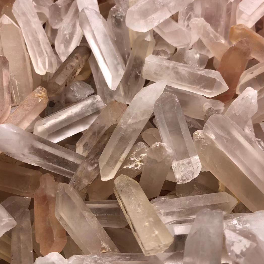 

Wholesale Crafts 100g Bulk Small Points Clear Quartz And Smoke Crystal Mineral Healing reiki good lucky energy Mineral Wand 20-40mm