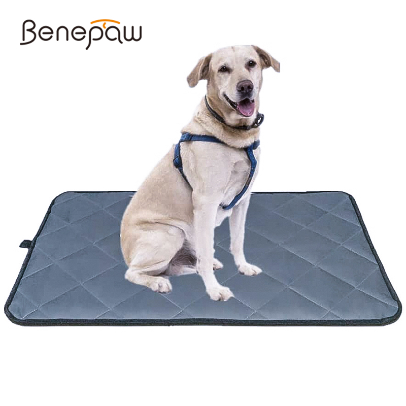 

Benepaw A season Bite Resistant Dog Mat Antisip Waterproof Pet Bed For Sma Medium arge Dogs Washabe Crate Pad, Gray